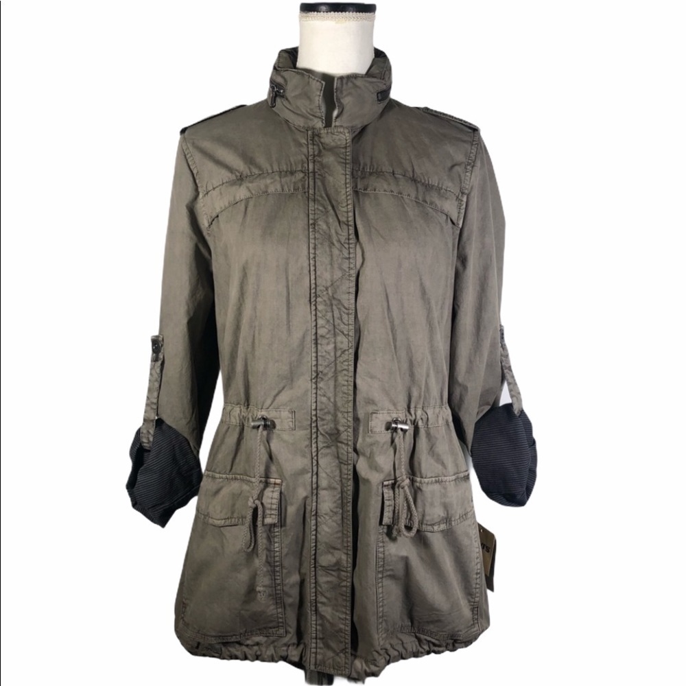 LEVI’S Cotton Lightweight Fishtail Jacket